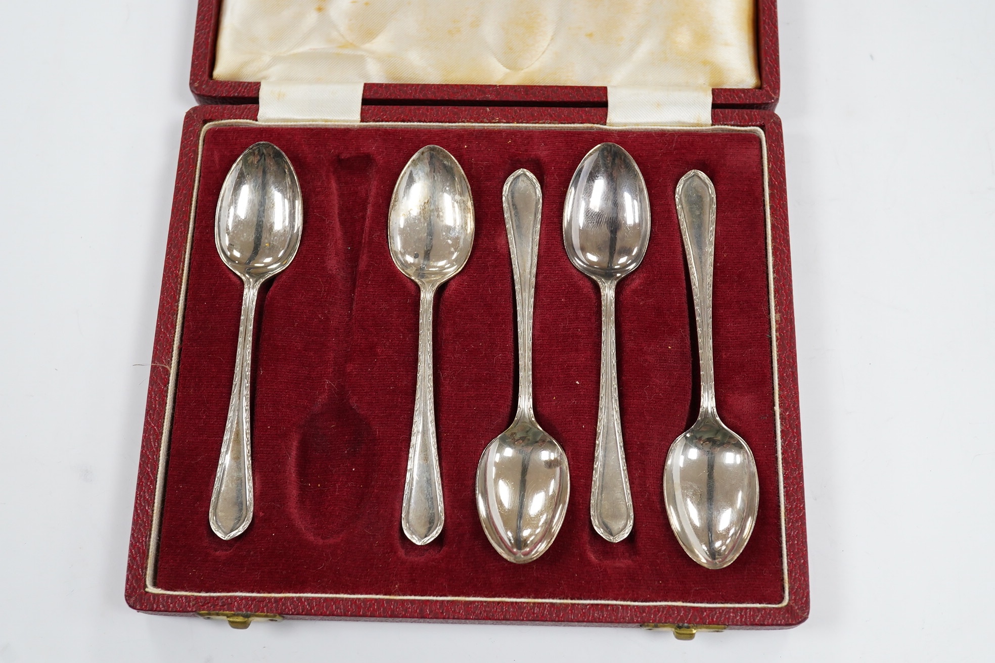 A pair of Edwardian silver serving spoons, Sheffield, 1901, 21.6cm and a quantity of assorted minor silver flatware. Condition - poor to fair